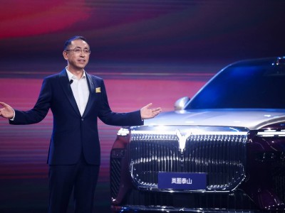 嵐圖泰山亮相完成三旗艦布局,東風(fēng)資本重組下高端新能源突圍戰(zhàn)打響