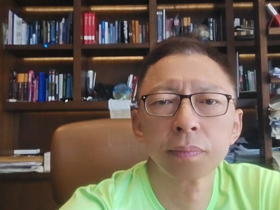 張朝陽英語課剖析：納米比亞野火肆虐，生態(tài)危機(jī)何解？