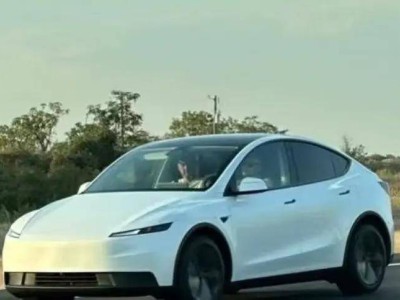 特斯拉Model Y標準版路試諜照流出,外觀配置雙調整或售3.5萬美金
