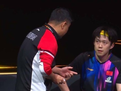 10月5日晚WTT中國大滿貫:王楚欽體能“逆襲”,三線作戰(zhàn)全勝加冕三冠王