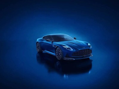 阿斯頓·馬丁DB12 S官圖亮相:690馬力加持,3.4秒破百,碳陶剎車成標配