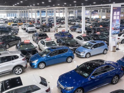 汽勢優選:30萬級熱門車型大集合,性能配置全解析,助你選車不迷茫