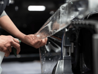 新車貼隱形車衣成熱門話題,國產(chǎn)車衣憑性價(jià)比與售后成優(yōu)選