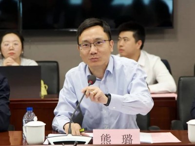 同濟(jì)大學(xué)熊璐教授跨界任企業(yè)CSO:科研力量加速智駕新能源融合