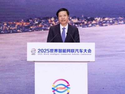 雷軍成都事故后首度發聲:智能網聯汽車需共建生態,小米愿攜手行業破局突圍