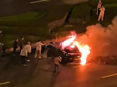 雷軍造車遇困局,劉強東布局汽車生態:新能源賽道兩種發展路徑大碰撞