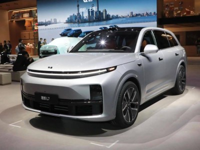 沃爾沃XC70與理想L7新能源對決:插混增程誰更適配你的出行需求?