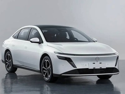 東風(fēng)日產(chǎn)雙車動態(tài)：N6插混中型車亮相，新款天籟鴻蒙座艙版四季度登場
