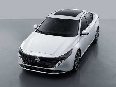 2026款日產天籟實車登場,智能舒適雙升級,價格親民成熱議焦點