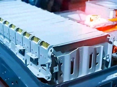 固態電池成“頂流”卻難量產:成本、工藝、供應鏈難題待解