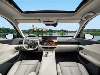 東風日產天籟鴻蒙座艙版內飾亮相,智能化升級或引年輕消費者關注