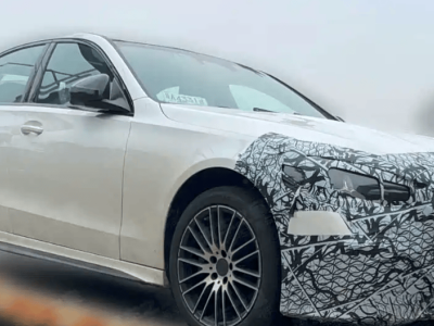 國產新款奔馳C級諜照來襲!動力升級配家族燈組,11月到店預訂開啟