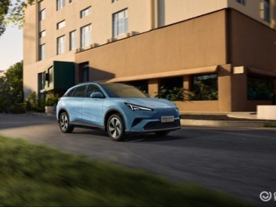 極狐全新阿爾法T5上市,10.98萬起售,智能配置與動力技術亮點滿滿