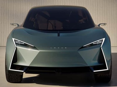 氫電混動新突破!雷克薩斯LS Coupe概念車亮相,3分鐘續航千公里無焦慮