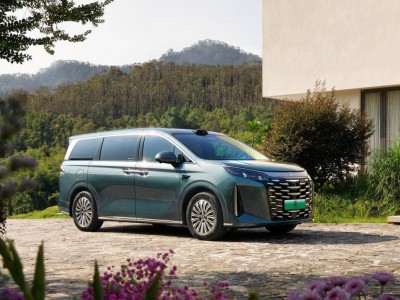 2026款比亞迪夏煥新登場,續航智能雙升級,家庭商務出行新選擇