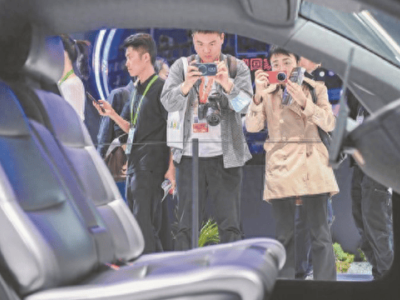 ?特斯拉Cybercab亞太首秀進博會,攜未來街區場景展現AI科技新圖景?