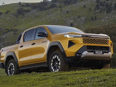 豐田第9代海拉克斯正式登場(chǎng)!豐富配置+混動(dòng)純電雙選擇,皮卡市場(chǎng)再掀熱潮