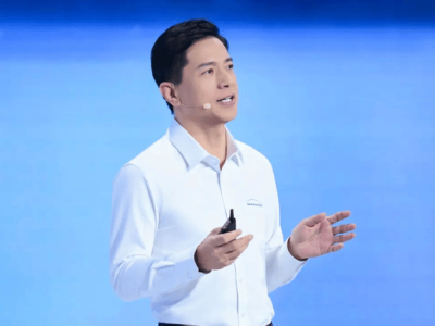 百度AI破局:從重構搜索到領跑全球,李彥宏引領智能革命新篇章