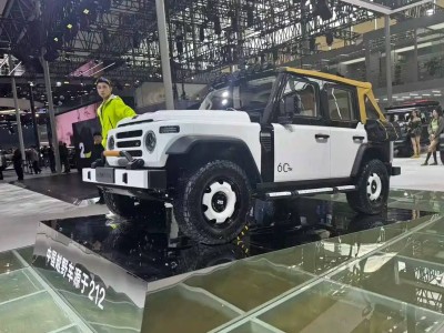 2025廣州車展:212 T01 60周年紀(jì)念版首發(fā) 外觀內(nèi)飾有新意動力配置強(qiáng)