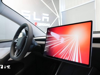 馬斯克透露特斯拉FSD v14.3將至 稱其是關鍵拼圖 交互或更自然放松