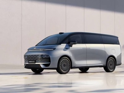 吉利銀河V900全球首秀：AI增程+超大空間，能否在高端MPV市場突圍？