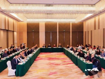 中國汽車工程學(xué)會人才工作委員會二屆三次會議大連舉行 共商人才培養(yǎng)新路徑