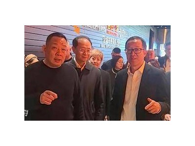 俞敏洪南極家書引爭議：與其請員工南極游，不如學胖東來給真福利