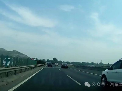 長(zhǎng)途駕駛疲憊仍堅(jiān)持？老司機(jī)不愿換人駕駛的背后原因大揭秘