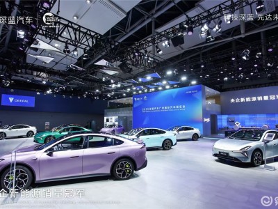 廣州車展深藍(lán)L06閃耀登場(chǎng),磁流變懸架等黑科技重塑純電轎跑新格局