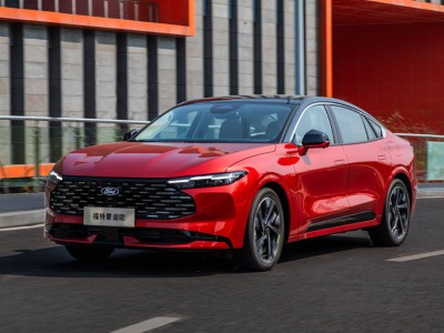 2026款福特蒙迪歐12月4日上市,外觀內(nèi)飾優(yōu)化,動力小幅升級引期待