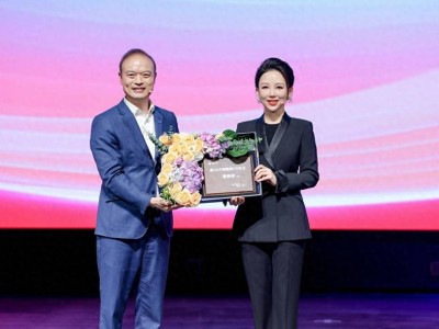 騰勢(shì)D9交付30萬輛：從中國(guó)冠軍到全球突圍，開啟新豪華時(shí)代篇章