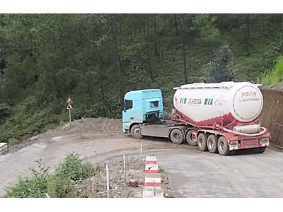 零一汽車“矩石2.0電驅(qū)橋”:引領(lǐng)純電重卡邁向集成高效新征程