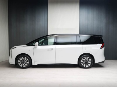 別克至境世家定價43.99萬起,高端配置加持能否在市場站穩腳跟?