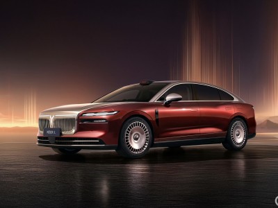 嵐圖追光L來襲：35萬級豪華車市，華系與BBA格局生變？