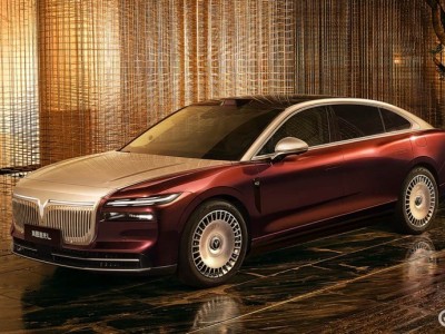 嵐圖追光L明日登場，35萬起售能否在豪華車市掀起新浪潮？