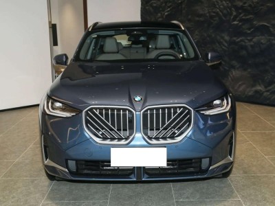 豪華中型SUV對決：寶馬X3與沃爾沃XC60，誰更能滿足你的期待？