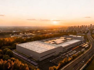 吉利全球全域安全中心發(fā)布 創(chuàng)五大世界紀(jì)錄 引領(lǐng)汽車安全新生態(tài)