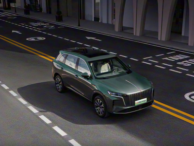 紅旗HS6 PHEV來襲!四驅+超長純電續航,20萬級市場新攪局者?