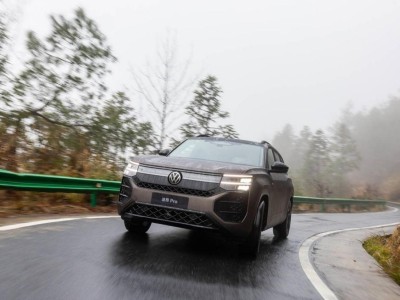 30萬級燃油SUV怎么選？途昂Pro與探險者，誰才是你的出行“理想型”？