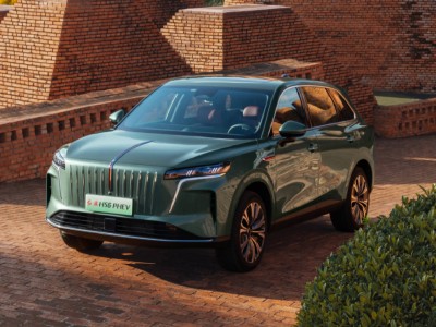 新品牌架構啟航 紅旗HS6 PHEV上市 能否重塑家用新能源市場新認知？