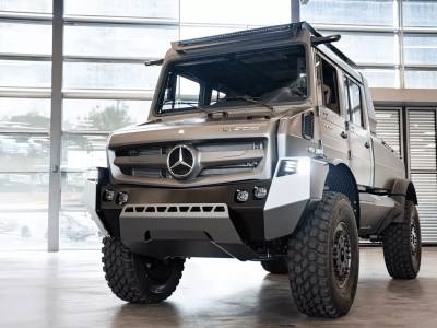 奔馳烏尼莫克新車型遇跨界爭(zhēng)議:專業(yè)越野與家用電車誰更適配?