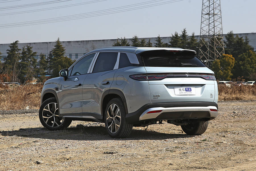 新款宋L DM-i內(nèi)飾