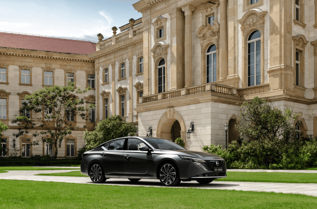 天籟·鴻蒙座艙內(nèi)飾圖